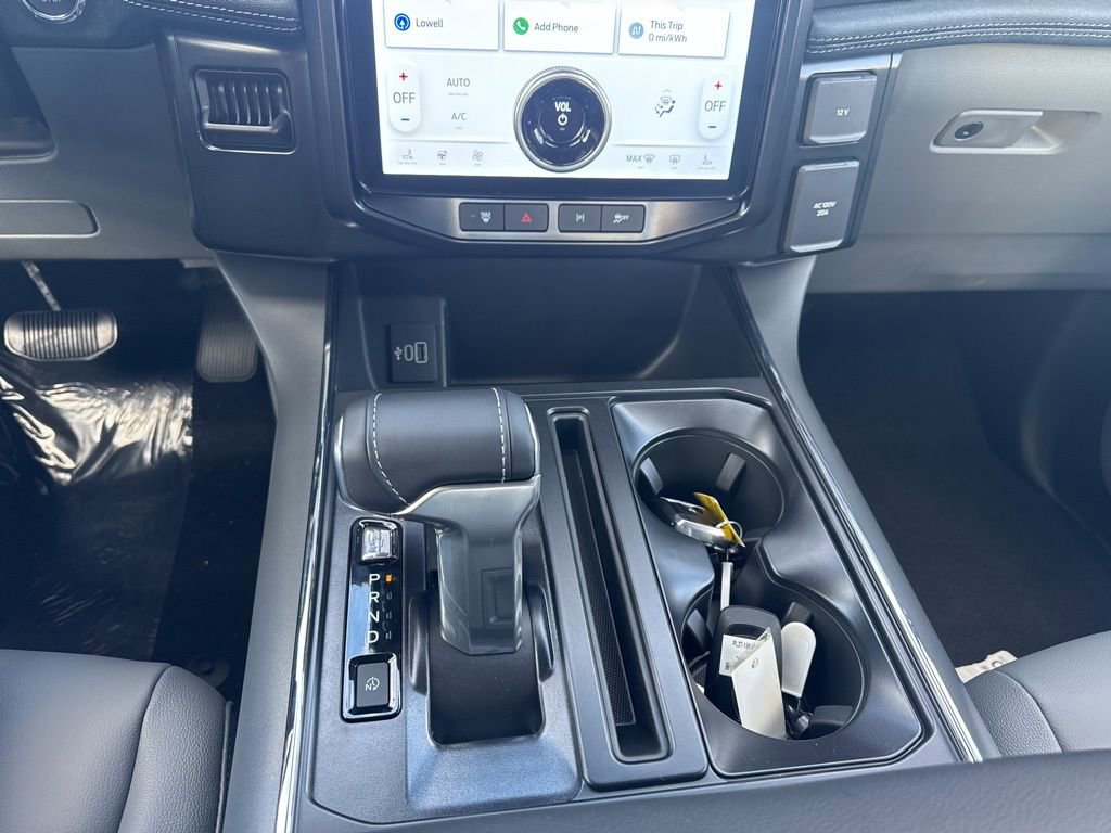 New 2025 Ford F150 Lightning Flash image 20