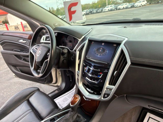 Used 2014 Cadillac SRX Luxury FWD image 24