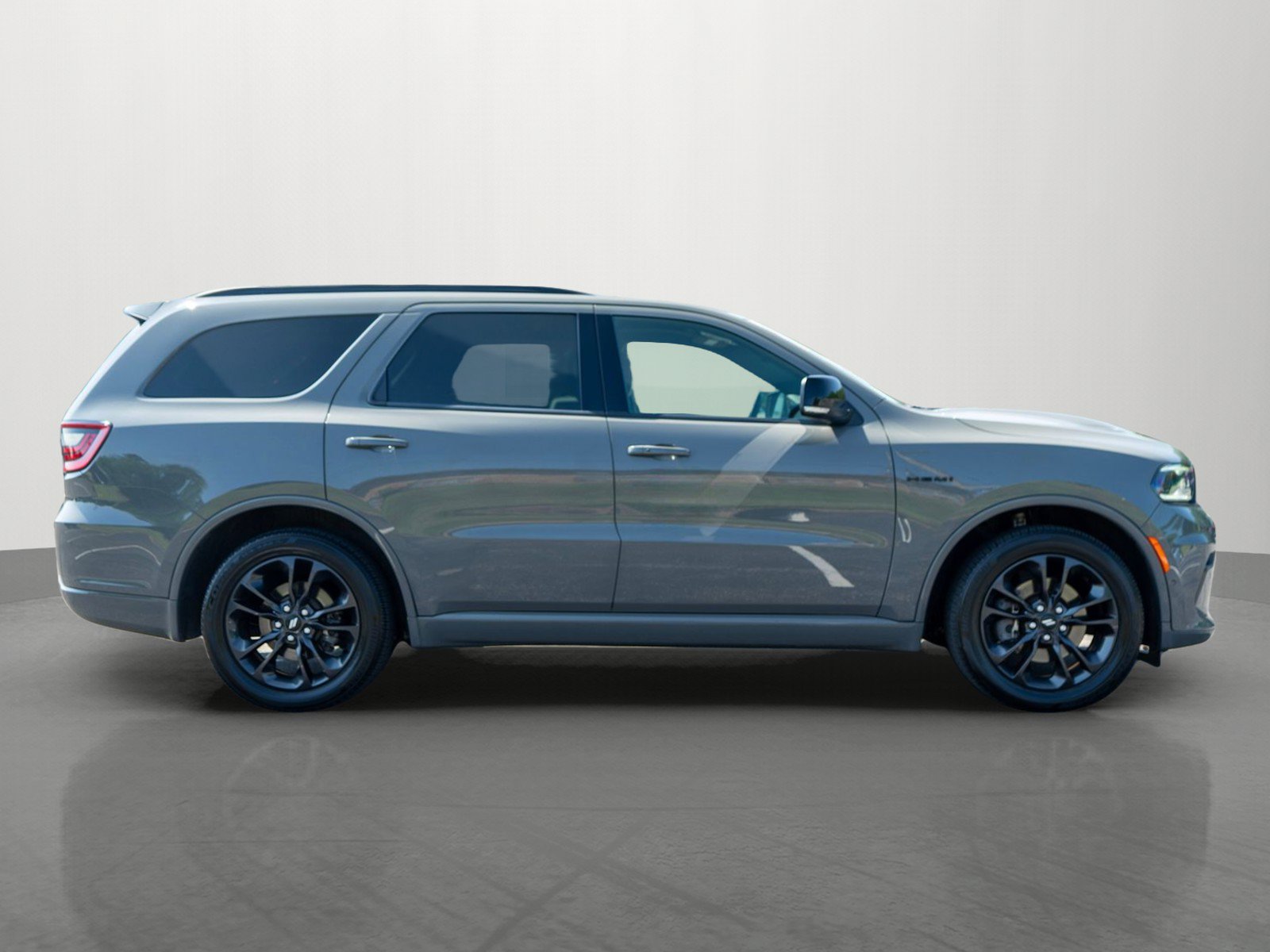 Used 2025 Dodge Durango R/T AWD/4WD image 8