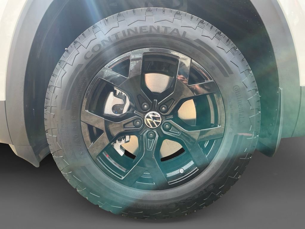 New 2026 Volkswagen Atlas Peak Edition AWD/4WD image 14