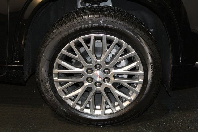 Used 2025 GMC Acadia Denali w/ LPO, Floor Liner Package image 47