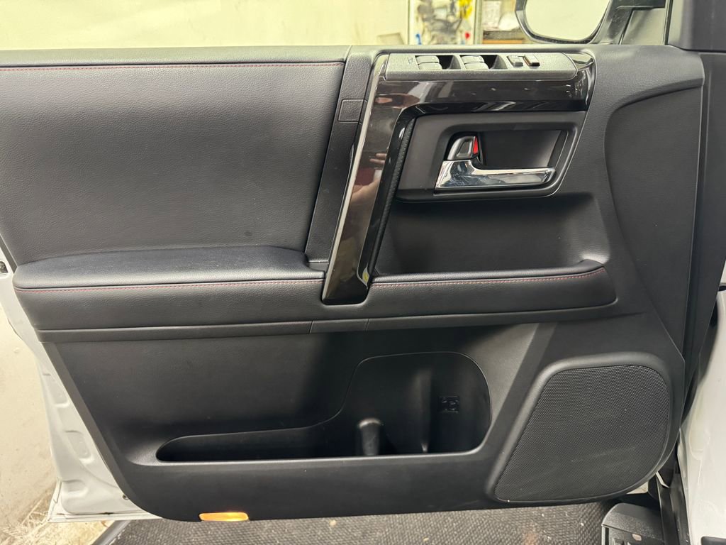 Used 2024 Toyota 4Runner TRD Off-Road image 12