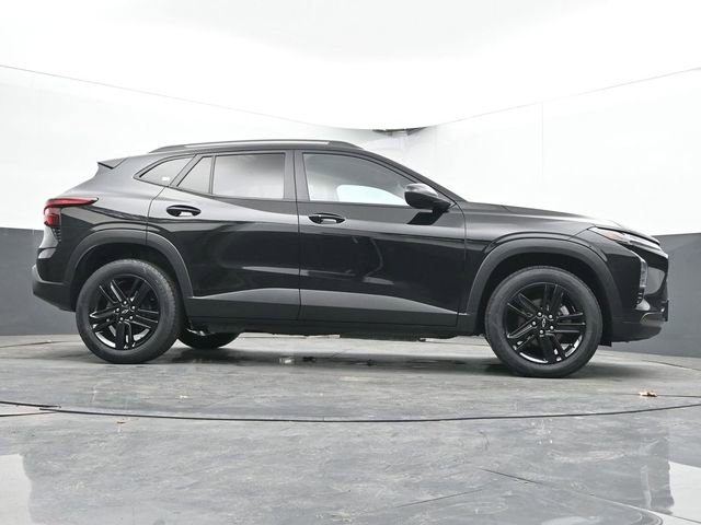 Used 2024 Chevrolet Trax ACTIV w/ Driver Confidence Package FWD image 50