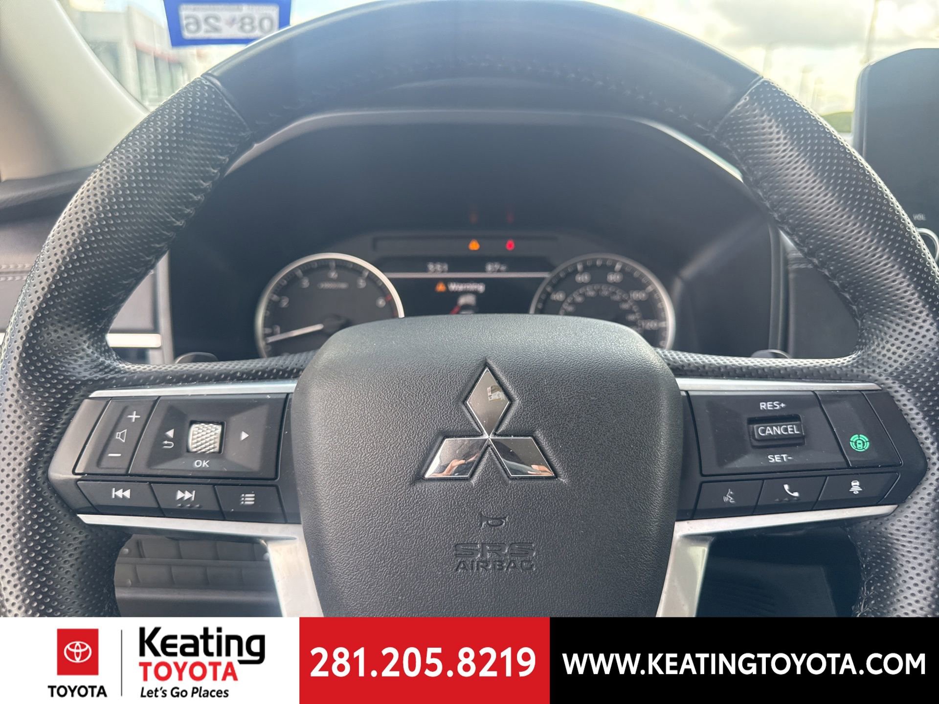Used 2024 Mitsubishi Outlander SE Black Edition image 19