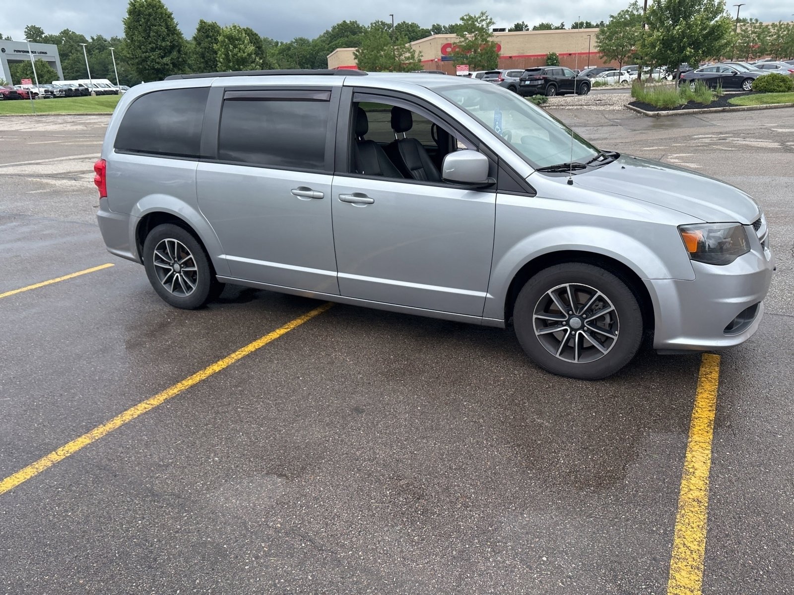 Used 2019 Dodge Grand Caravan GT FWD image 18