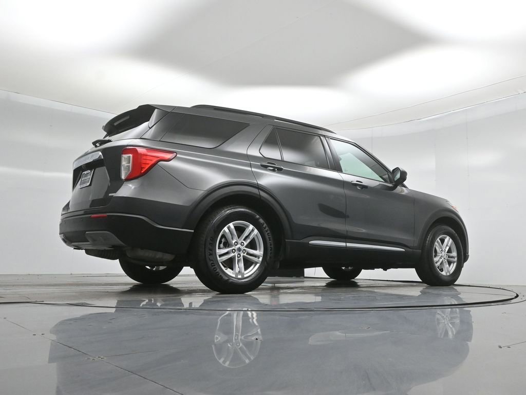 Certified 2020 Ford Explorer XLT w/ Equipment Group 202A image 50