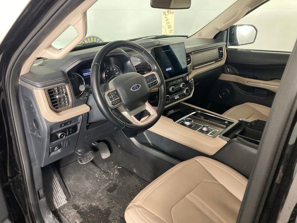 Used 2024 Ford Expedition Max Limited image 13