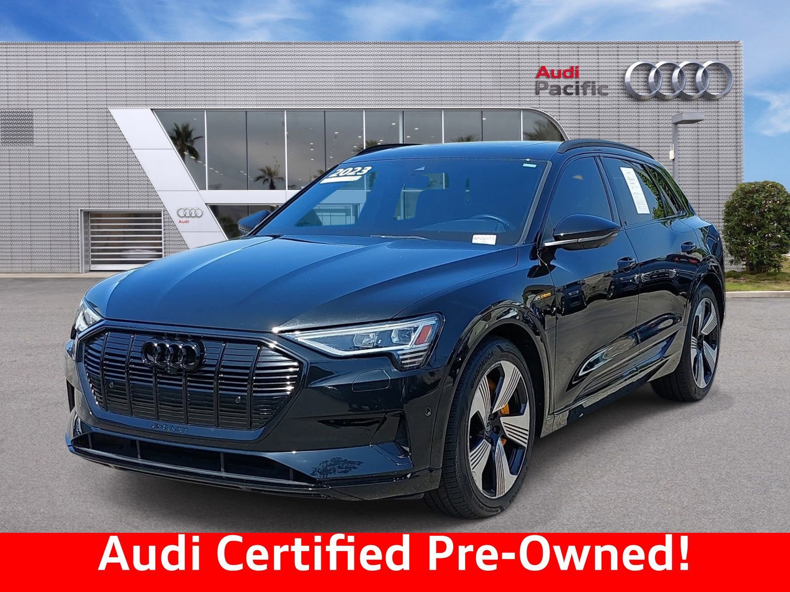 Used 2023 Audi e-tron Premium Plus w/ Premium Plus Package