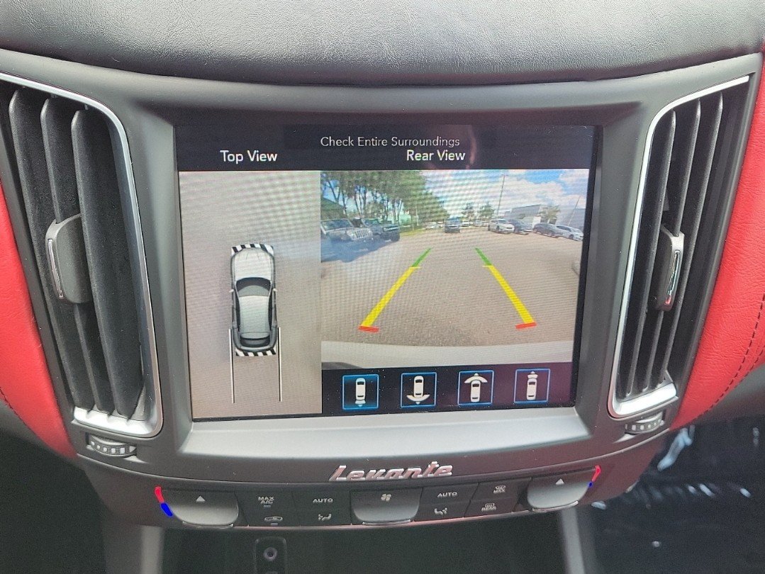 Used 2019 Maserati Levante GranSport AWD/4WD image 27