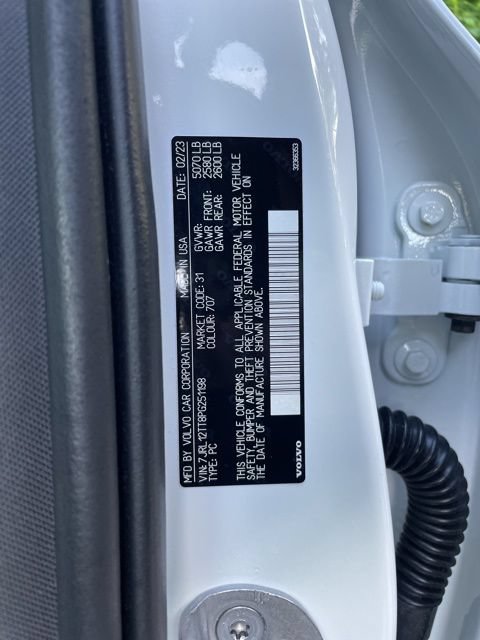 Certified 2023 Volvo S60 B5 Plus w/ Climate Package AWD/4WD image 27