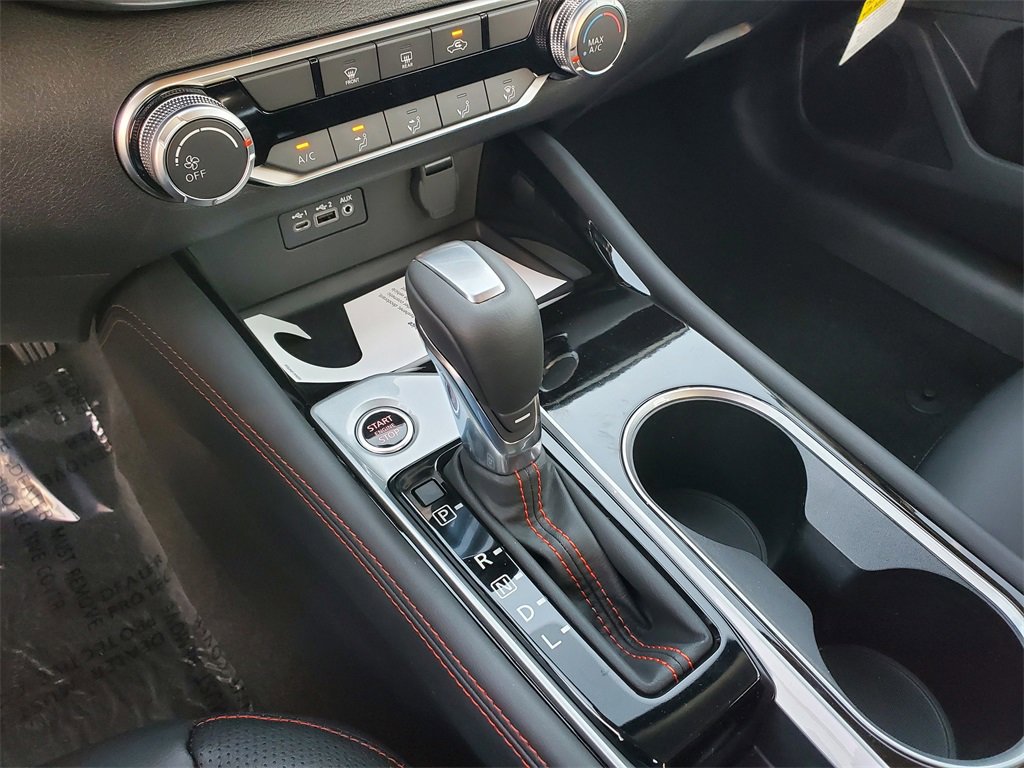 New 2025 Nissan Altima 2.5 SR image 9