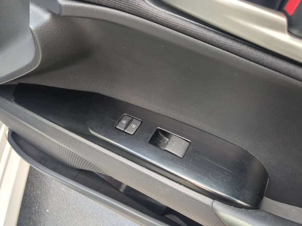 Used 2025 Toyota Camry LE FWD image 34