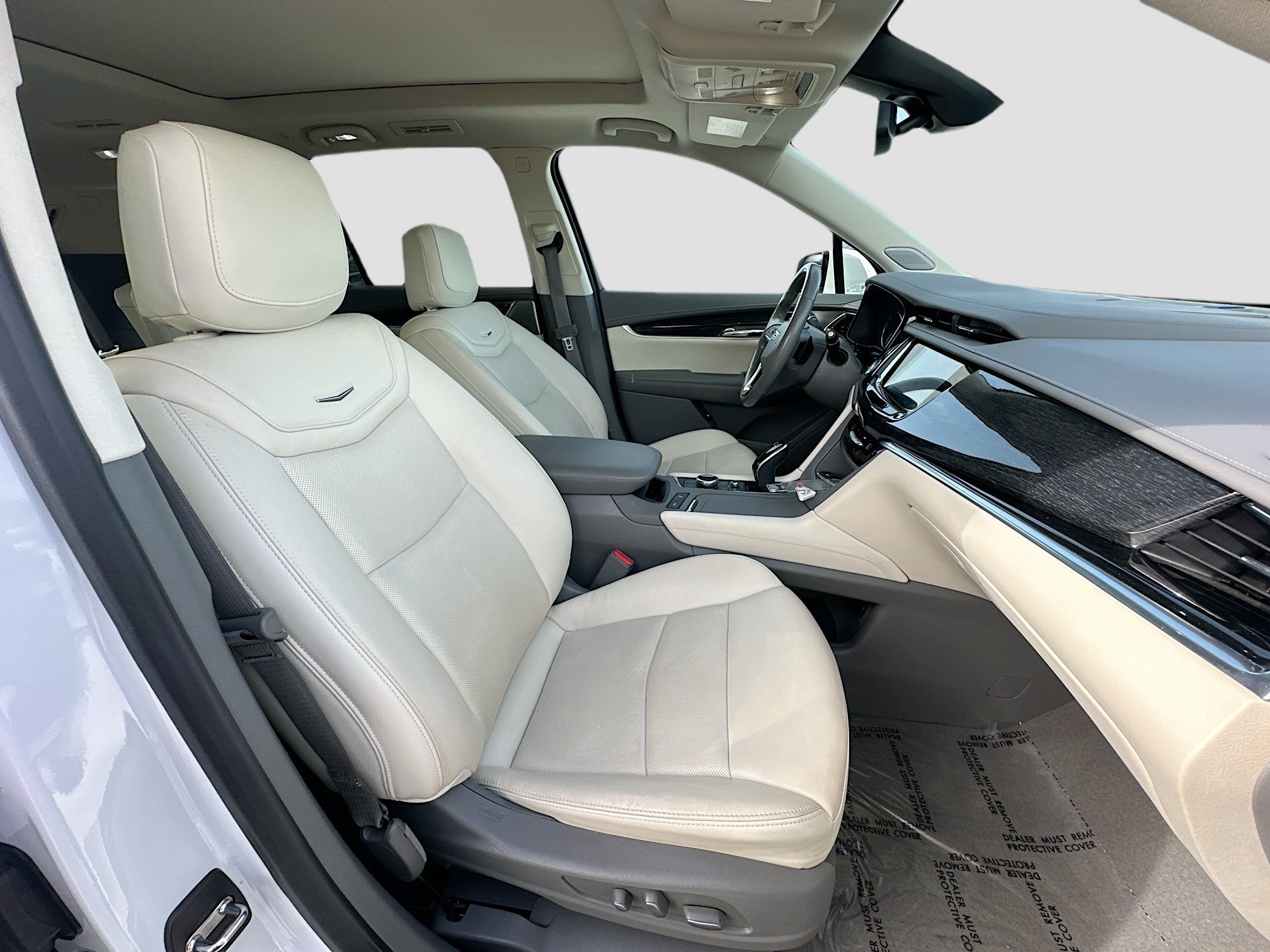 Used 2023 Cadillac XT6 Premium Luxury FWD image 28
