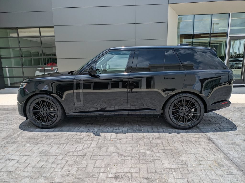 New 2026 Land Rover Range Rover SE AWD/4WD image 8