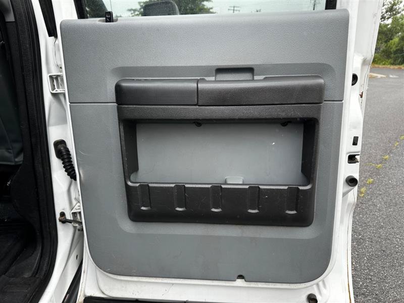 Used 2015 Ford F250 XL w/ Power Equipment Group AWD/4WD image 30