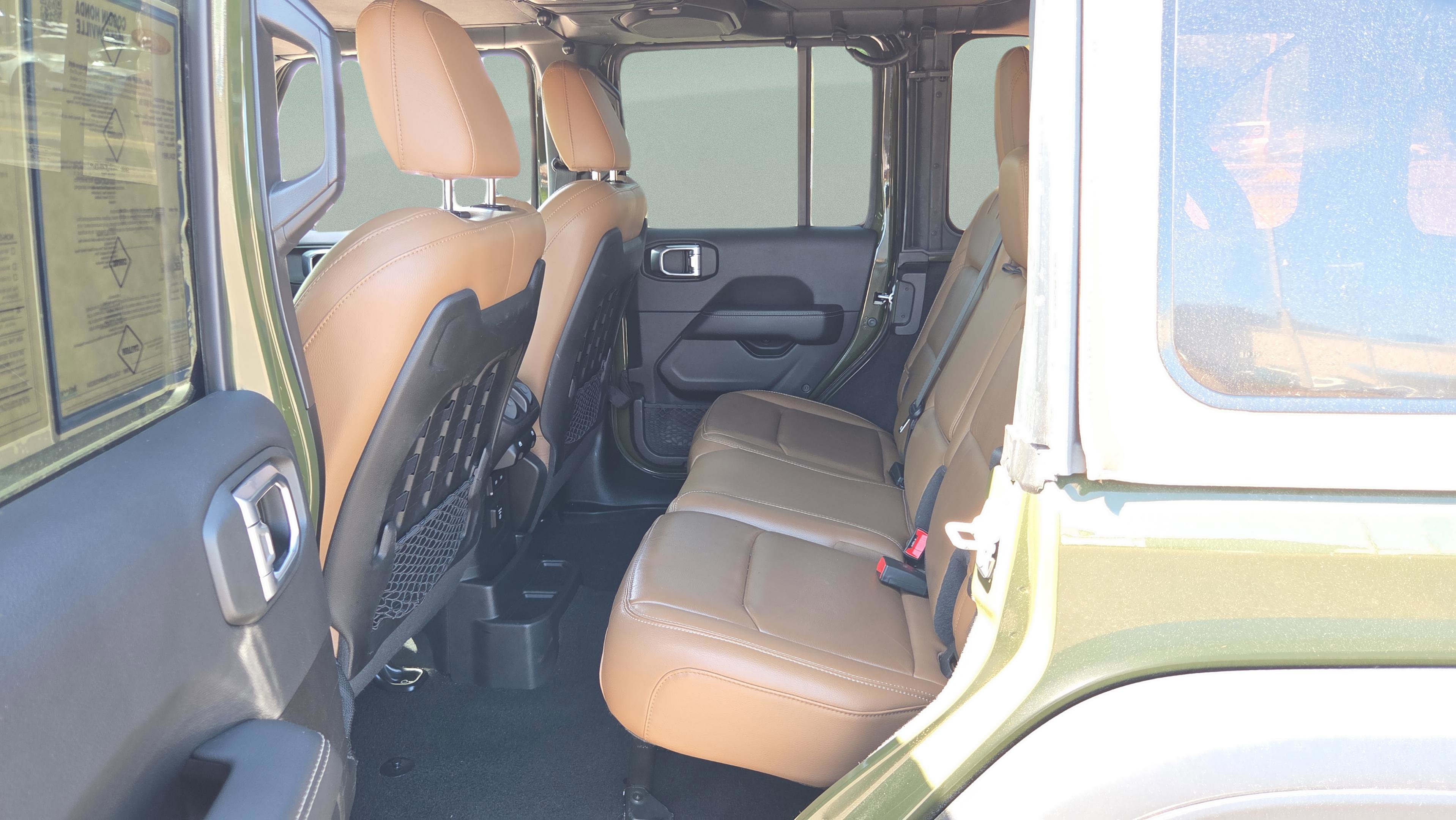 Used 2021 Jeep Wrangler Unlimited Rubicon image 10