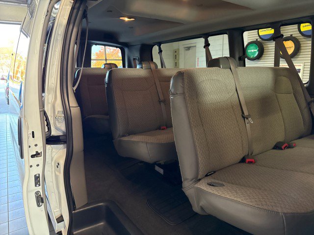 Used 2024 Chevrolet Express 3500 LT w/ LT Preferred Equipment Group image 25