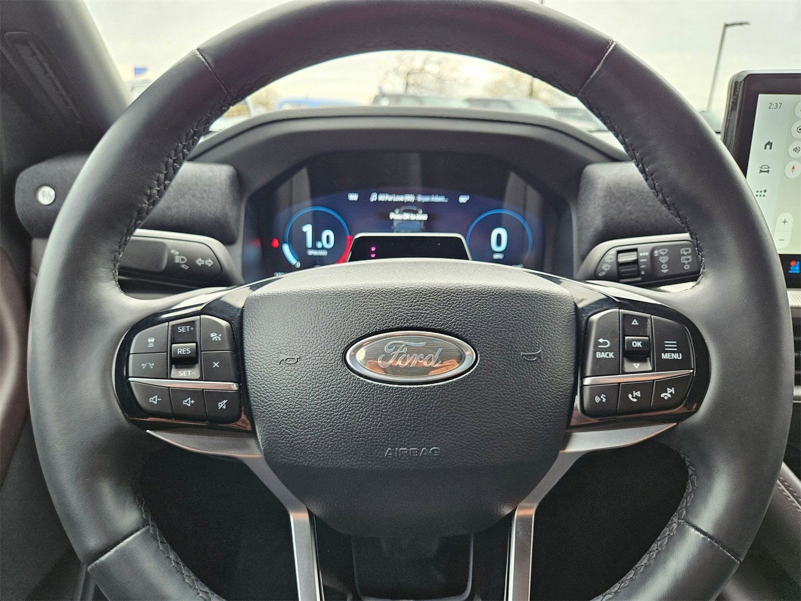 Used 2025 Ford Explorer Platinum w/ Ultimate Package image 22