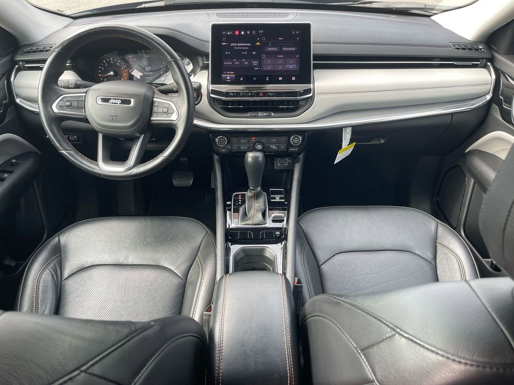 Used 2022 Jeep Compass Limited image 12