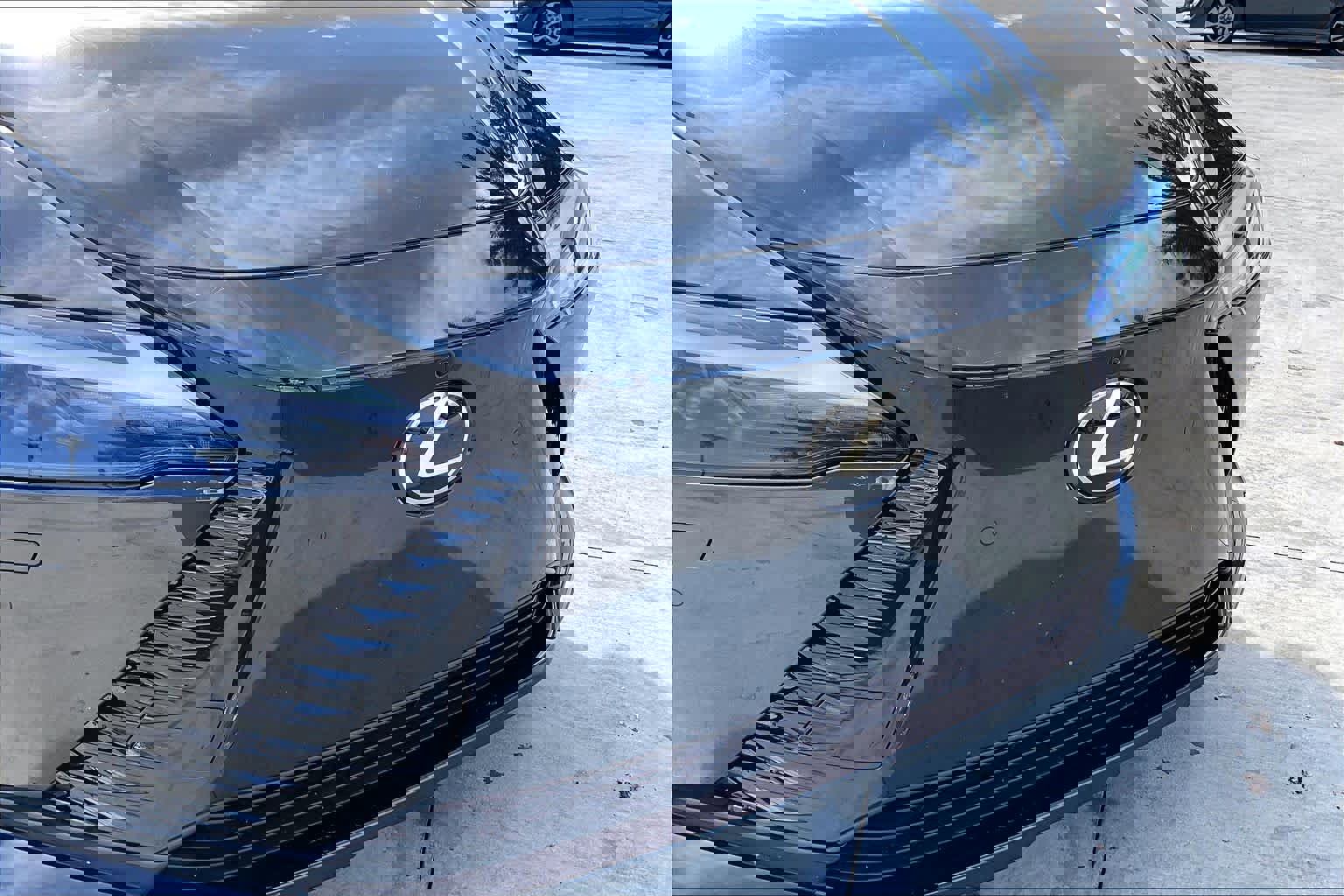 Used 2024 Lexus RZ 300e Premium image 29