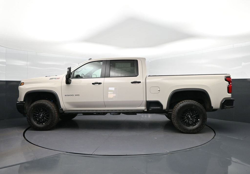 New 2026 Chevrolet Silverado 2500 ZR2 image 4