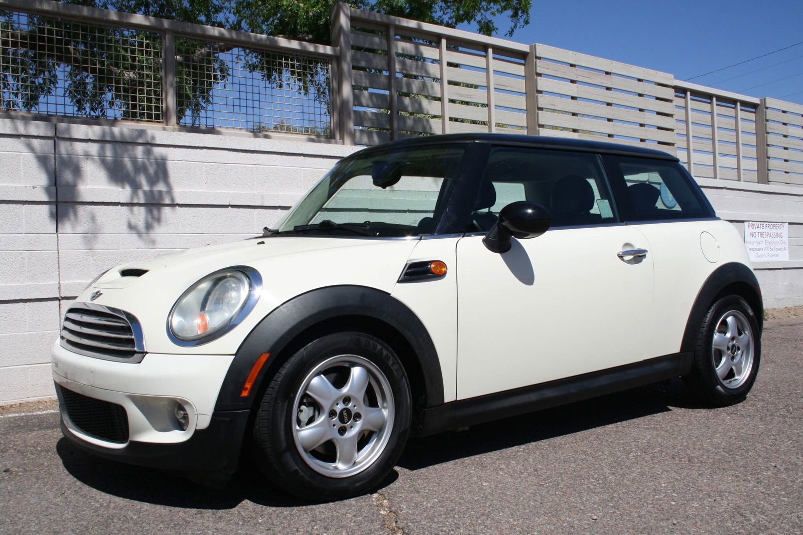 Used 2011 MINI Cooper Hardtop image 17