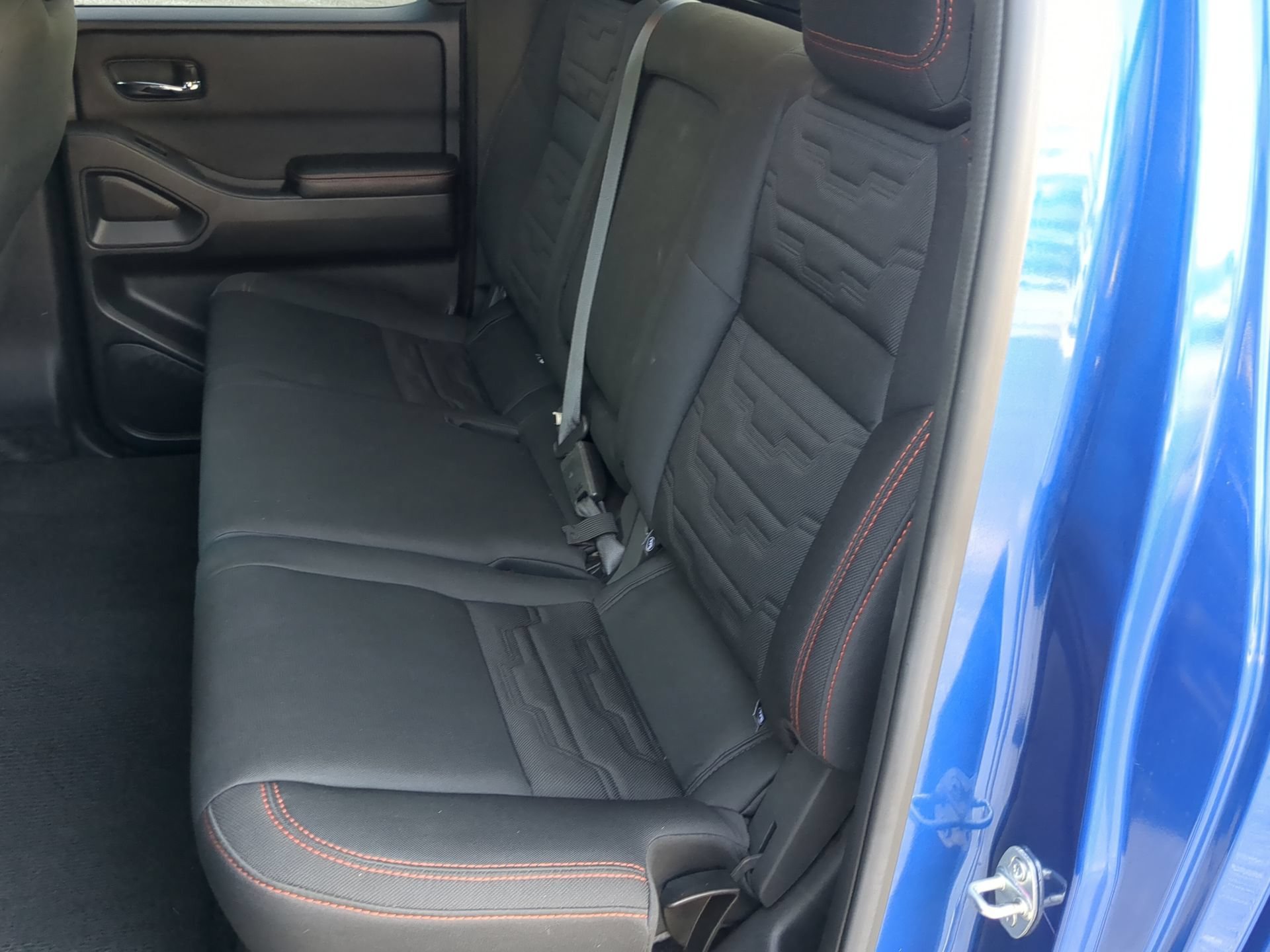 Used 2025 Nissan Frontier Pro-X w/ Pro Convenience Package RWD image 54
