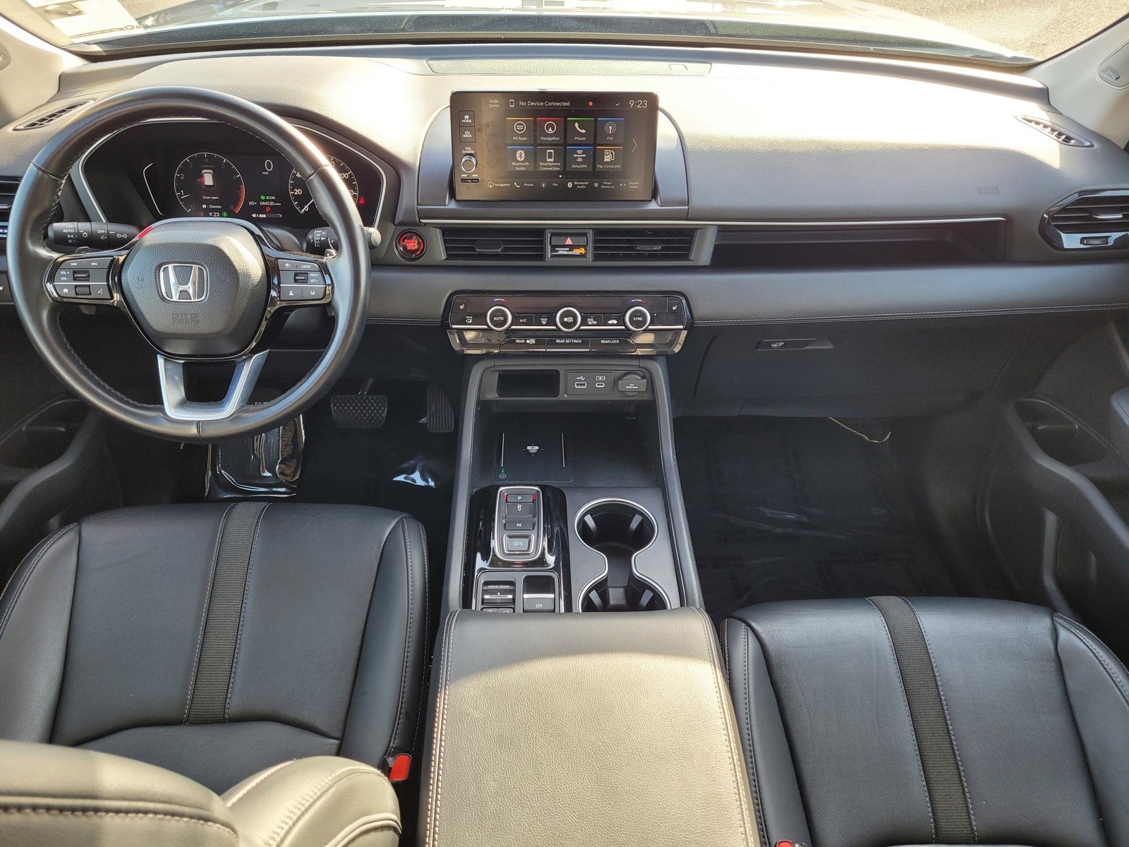 Certified 2024 Honda Pilot Touring image 14