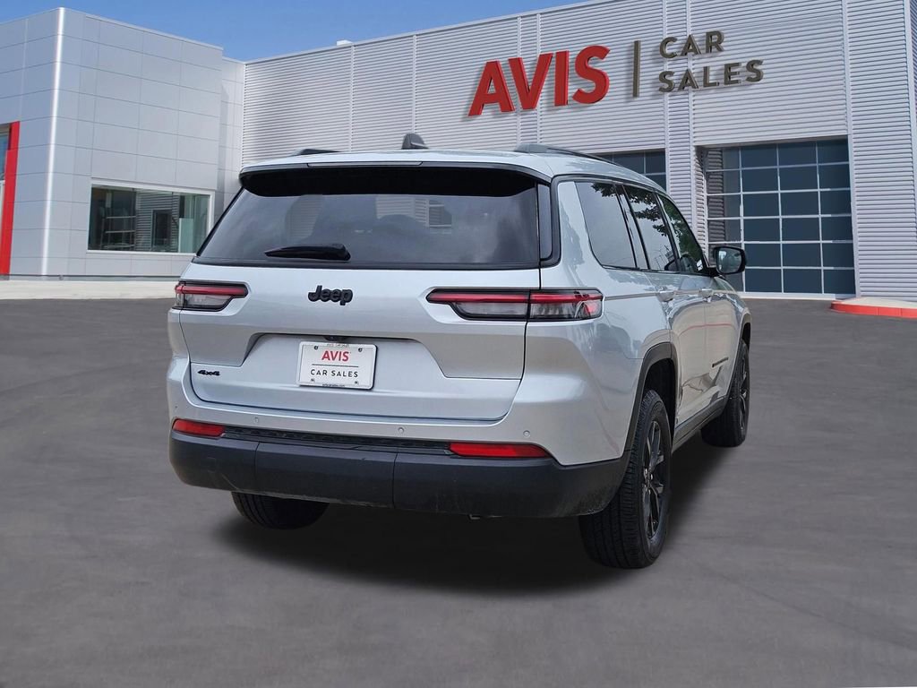 Used 2024 Jeep Grand Cherokee L Laredo AWD/4WD image 6
