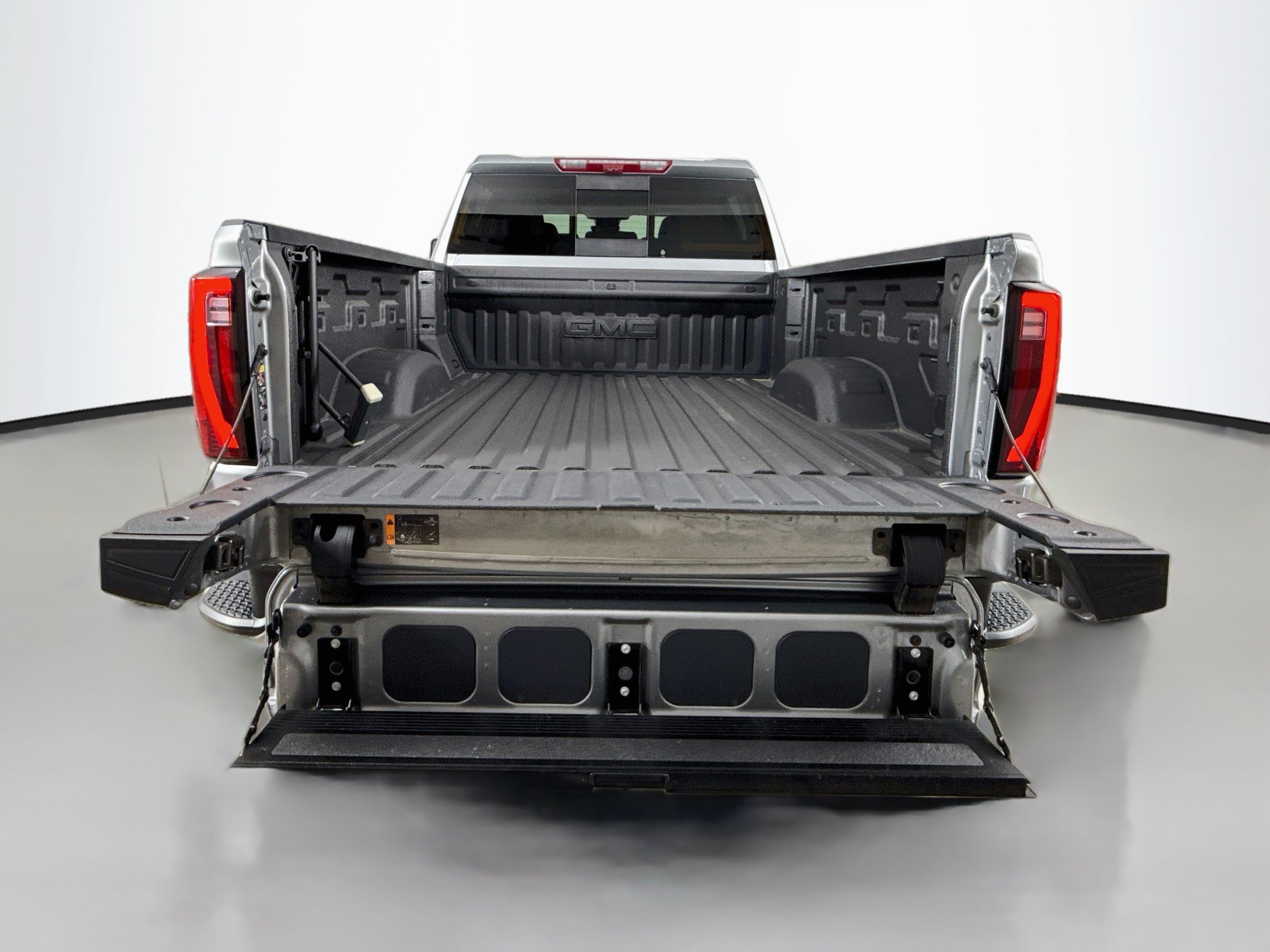 Used 2025 GMC Sierra 3500 Denali w/ Denali Reserve Package AWD/4WD image 31
