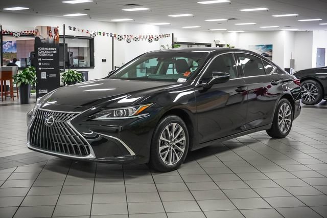 Certified 2024 Lexus ES 250 w/ Accessory Package (Z2) AWD/4WD image 4