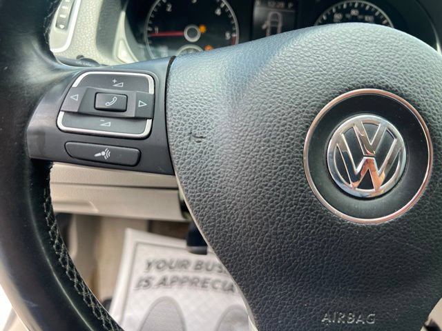 Used 2013 Volkswagen Passat TDI SEL Premium FWD image 22