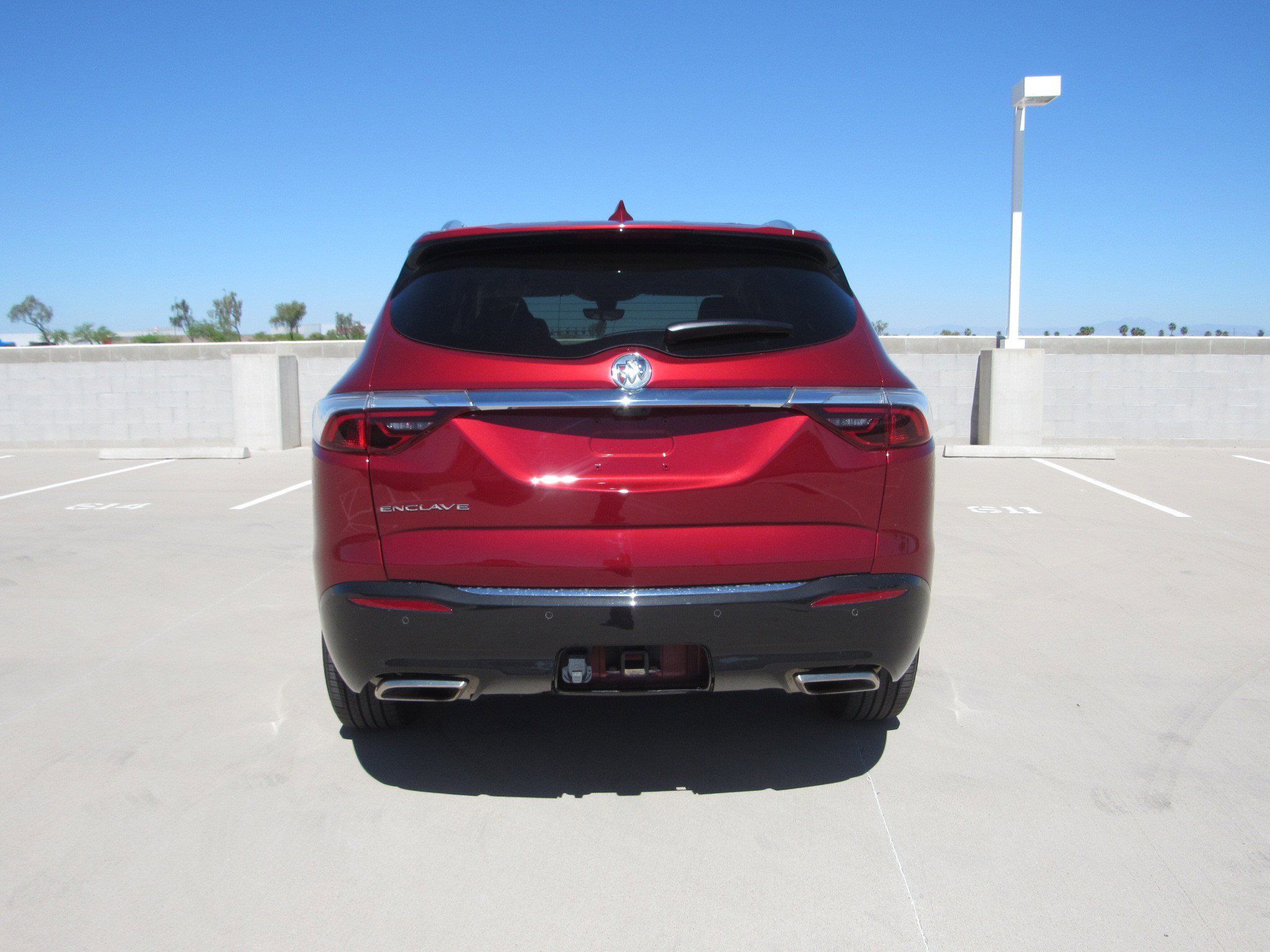 Used 2023 Buick Enclave Essence w/ Sound and Sites Package image 7