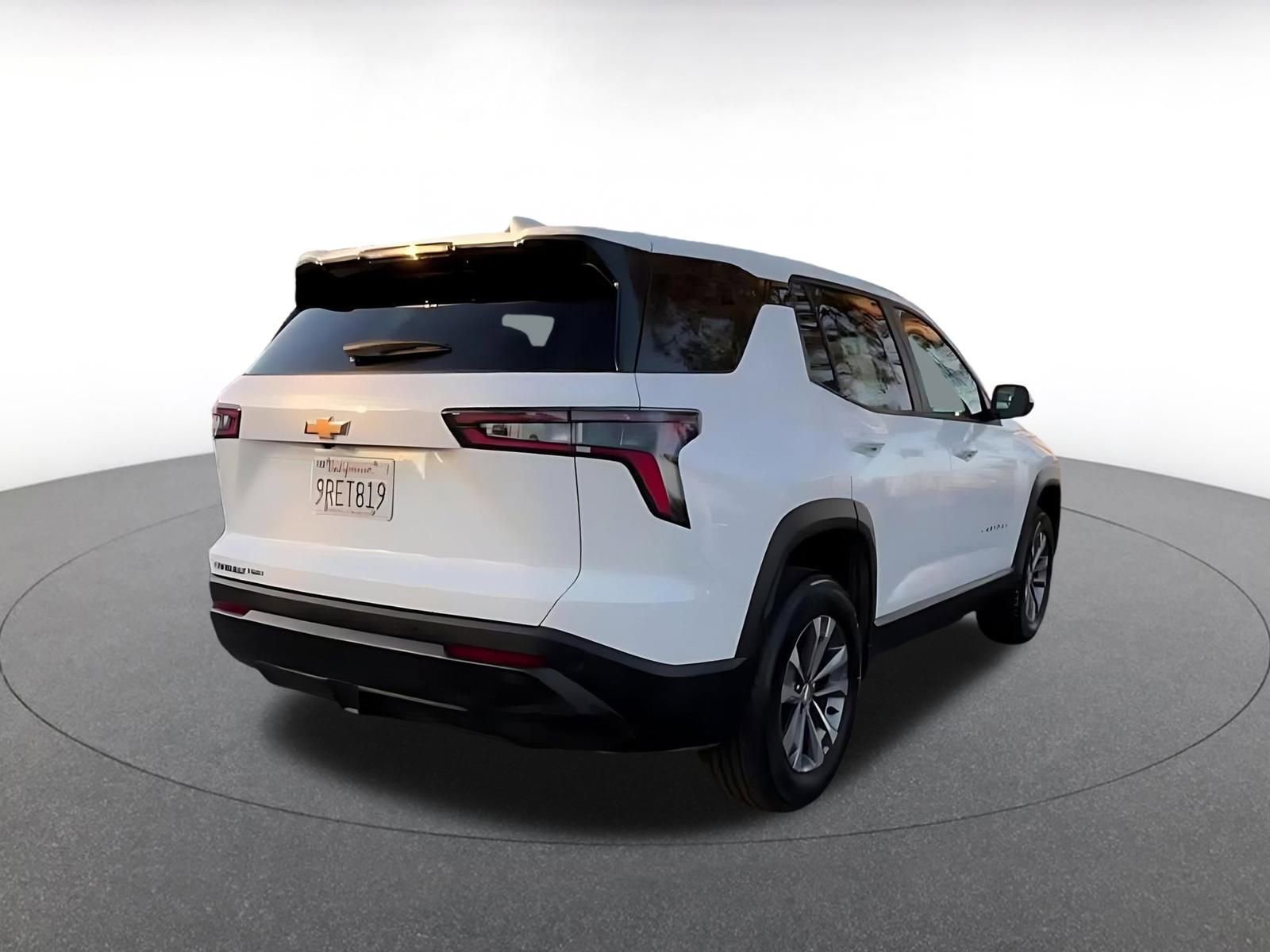 Used 2025 Chevrolet Equinox LT image 14