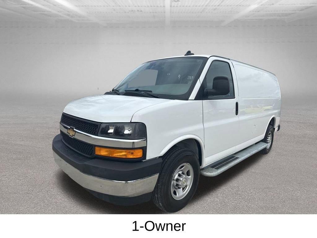 Used 2024 Chevrolet Express 2500 w/ Driver Convenience Package image 7