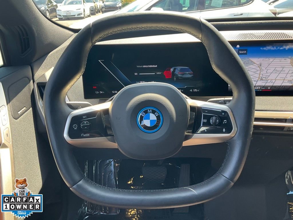 Used 2023 BMW iX xDrive50 w/ Premium Package image 36