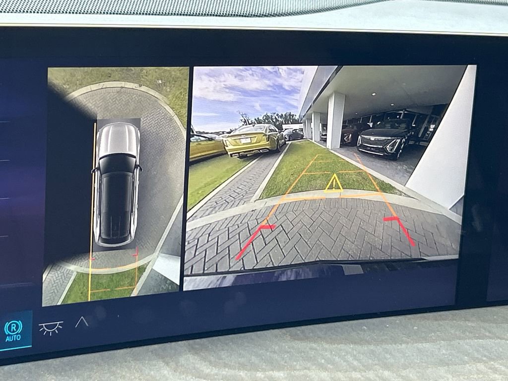 New 2026 Cadillac Escalade IQ Luxury 2 image 24