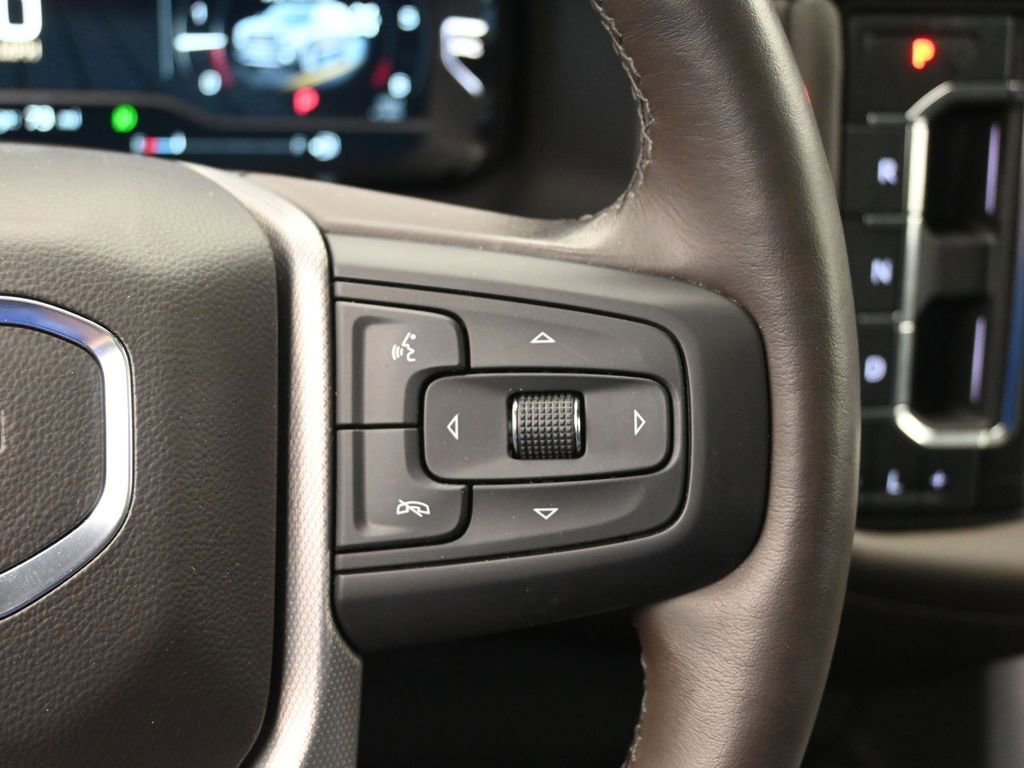 Used 2023 GMC Yukon Denali w/ Denali Reserve Package image 14