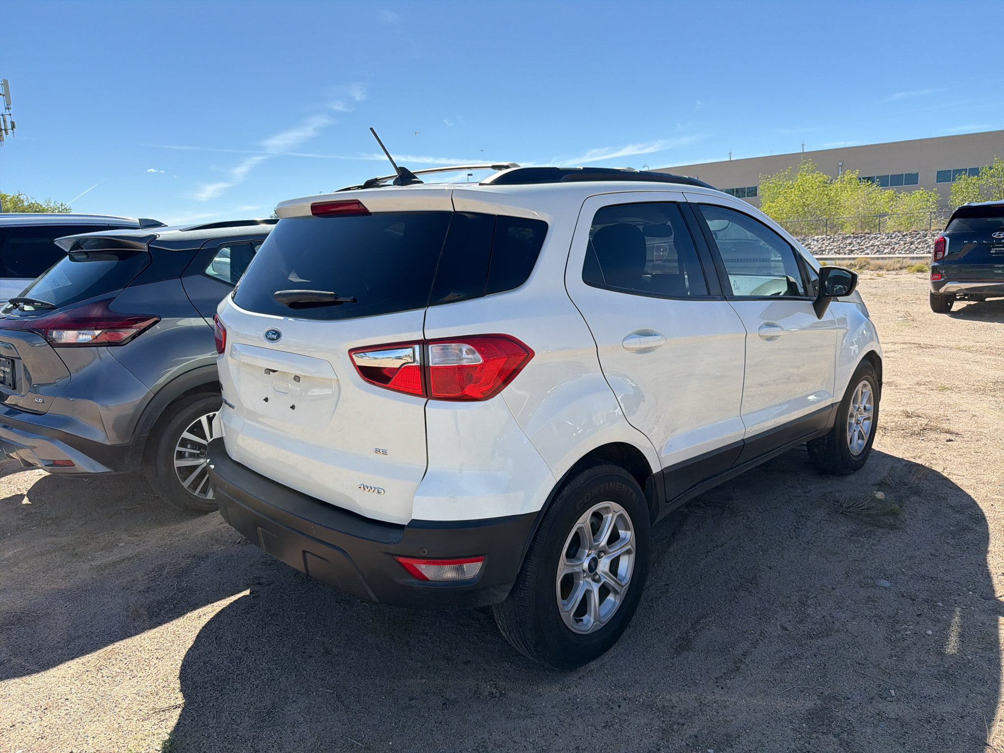 Used 2020 Ford EcoSport SE w/ SE Convenience Package AWD/4WD image 4
