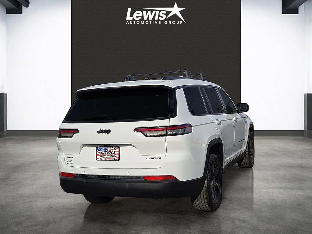 Used 2025 Jeep Grand Cherokee L Limited w/ Black Appearance Package image 4