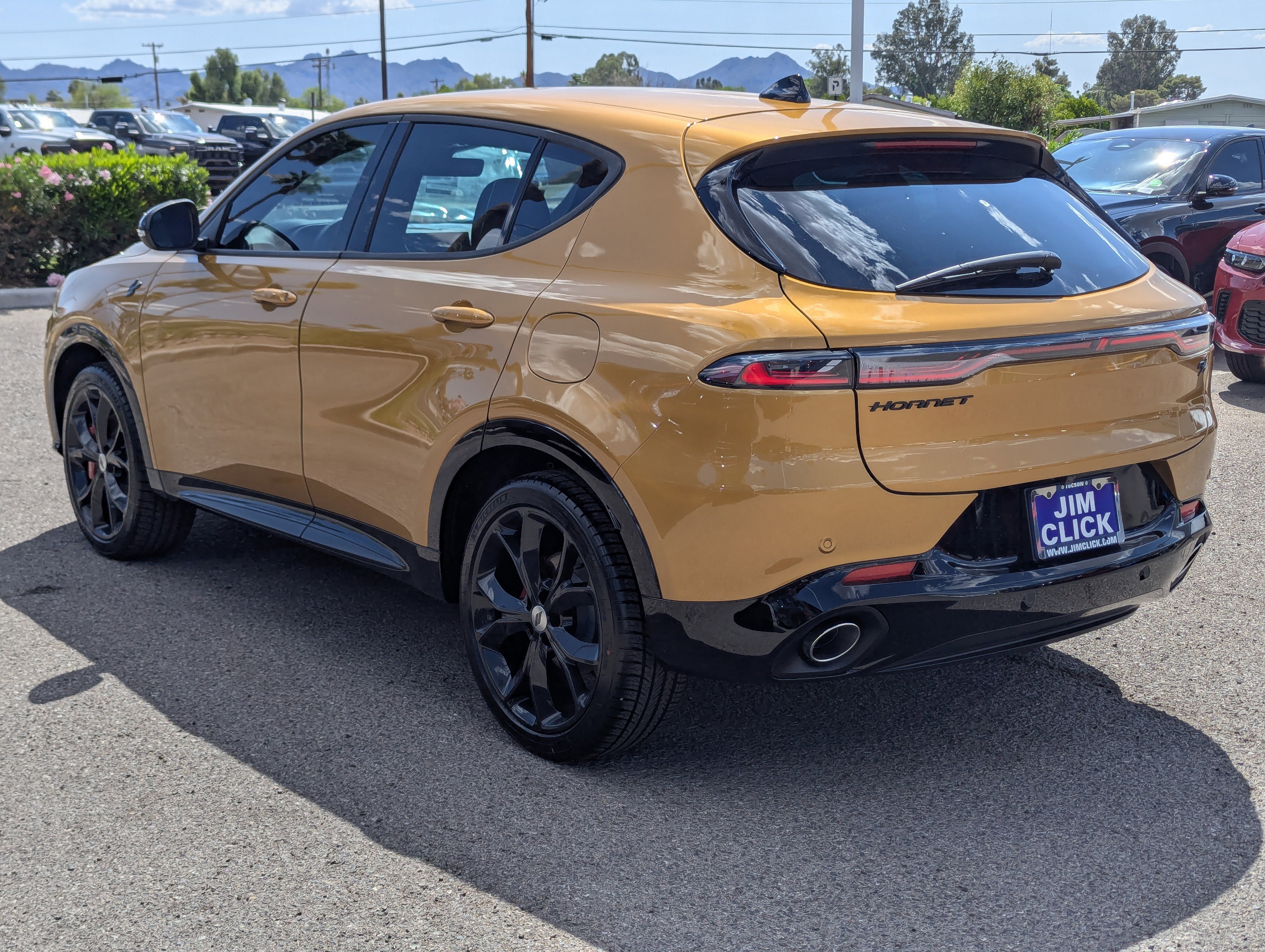 New 2025 Dodge Hornet R/T image 4