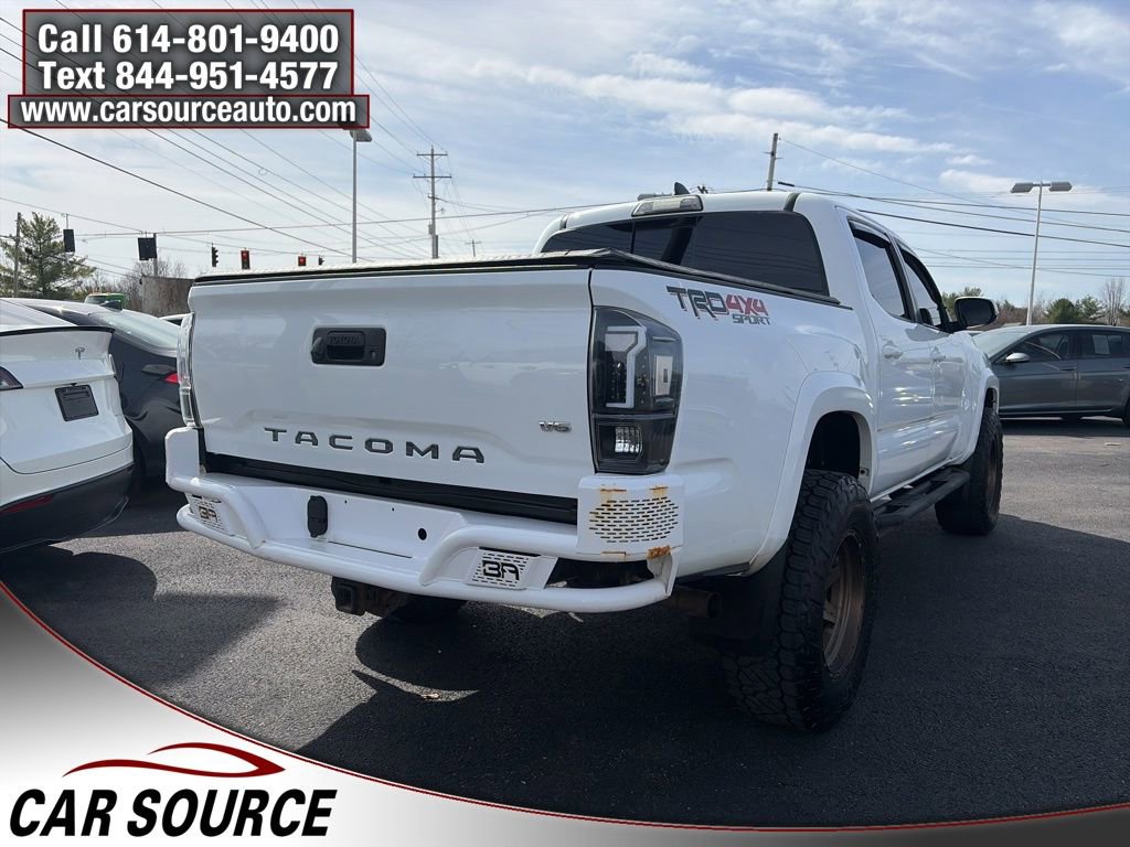 Used 2019 Toyota Tacoma TRD Sport image 5