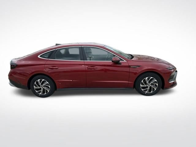 New 2026 Hyundai Sonata Blue FWD image 5