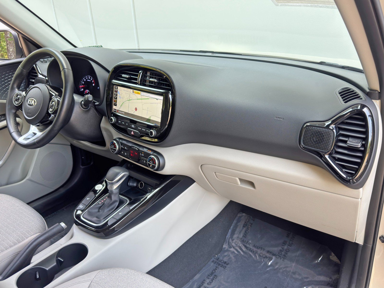 Used 2020 Kia Soul EX FWD image 13