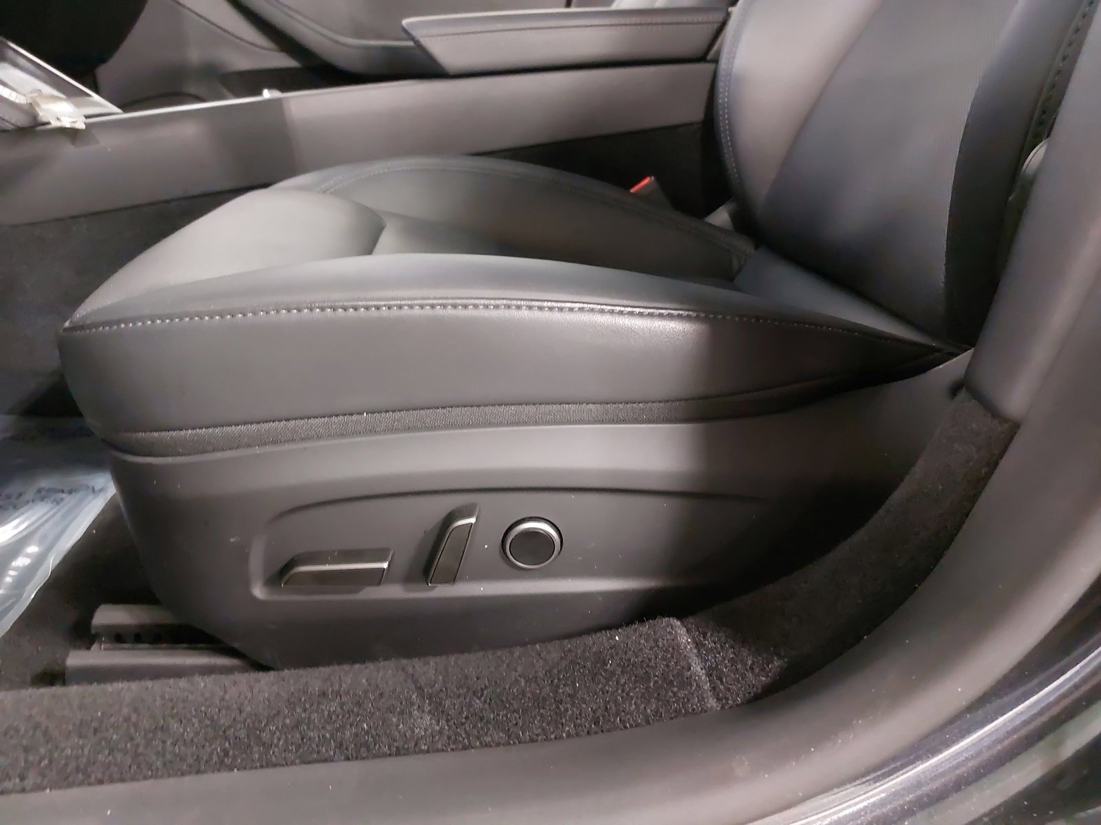 Used 2025 Tesla Model 3 Long Range RWD image 31