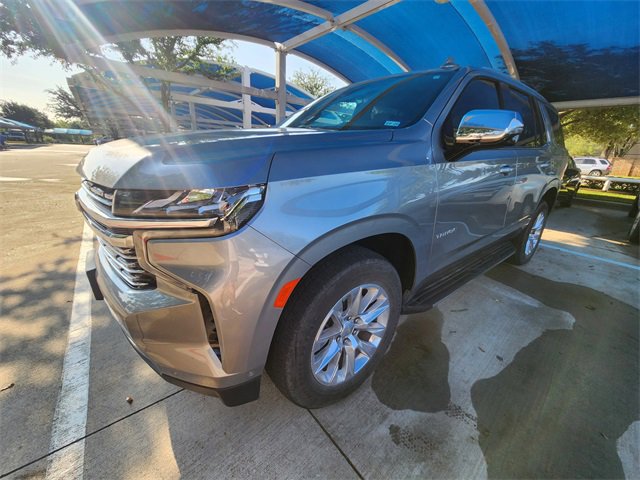 Used 2024 Chevrolet Tahoe Premier w/ Advanced Technology Package AWD/4WD image 2