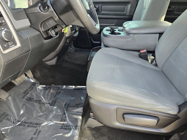 Used 2015 RAM 3500 Tradesman w/ Chrome Appearance Group image 12