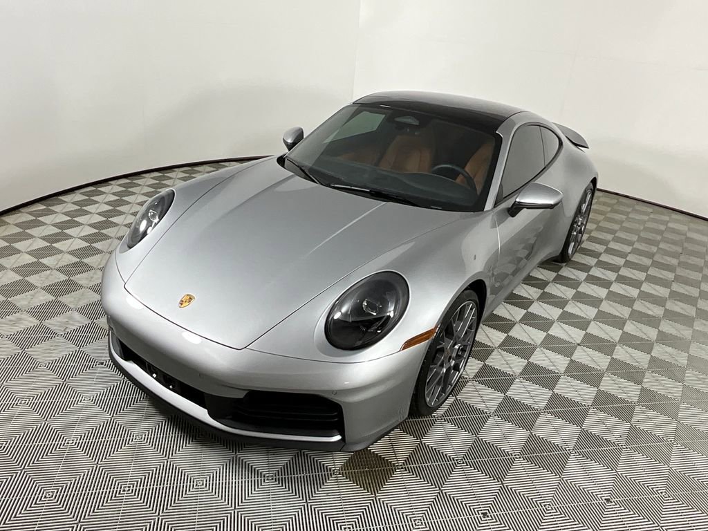 Used 2026 Porsche 911 Carrera image 9