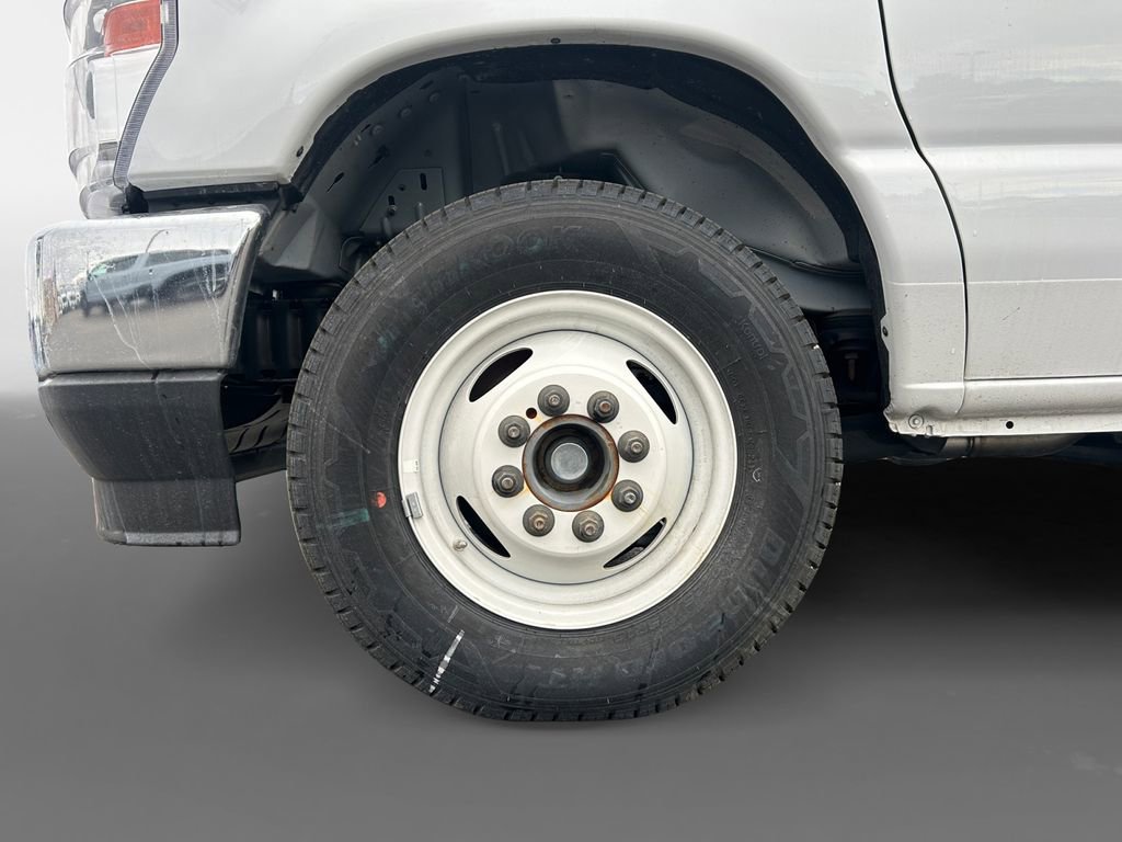 New 2025 Ford E-350 and Econoline 350 Super Duty w/ Power Equipment Group image 16