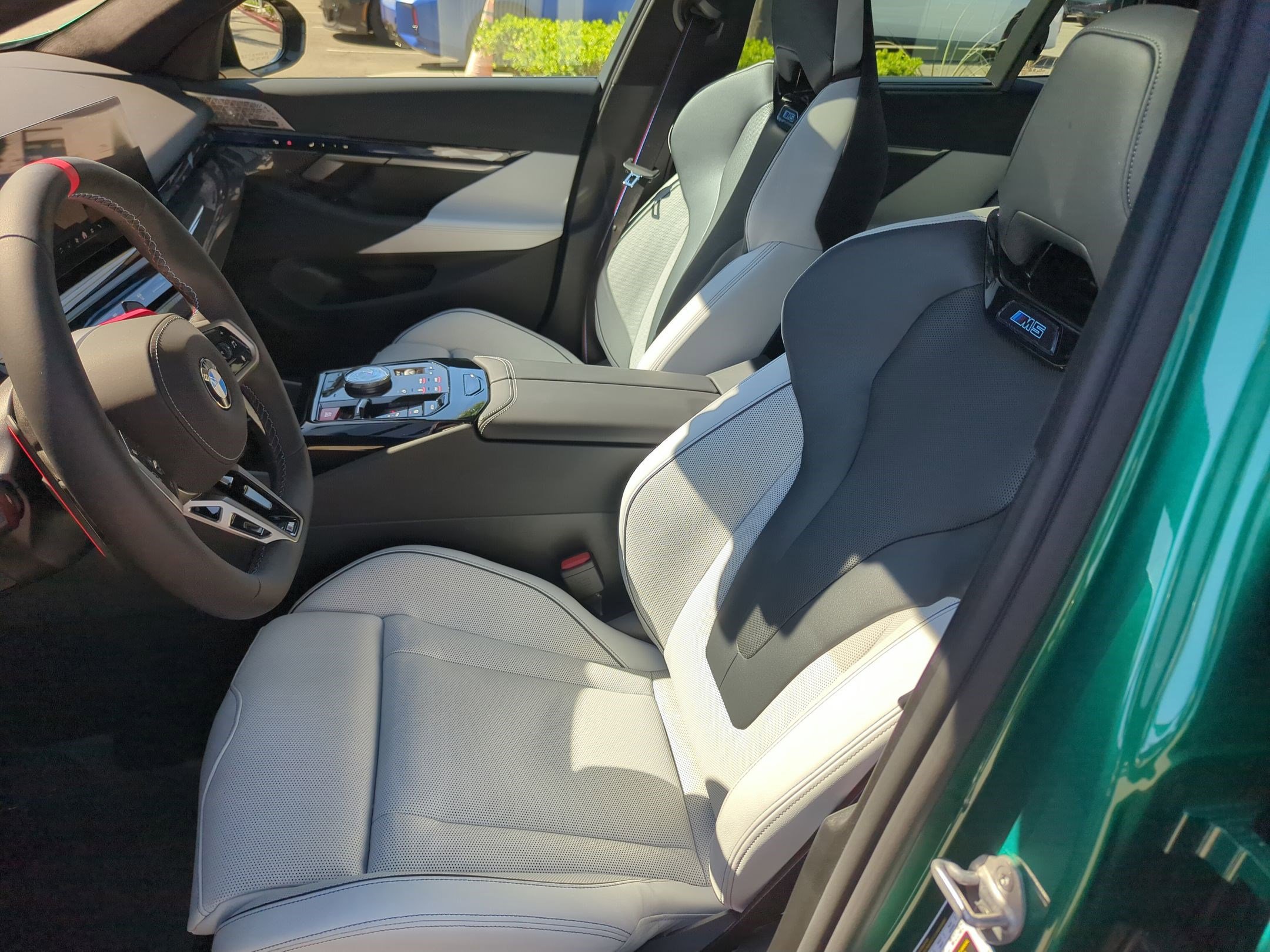 Used 2025 BMW M5 Touring w/ M Driver's Package image 16